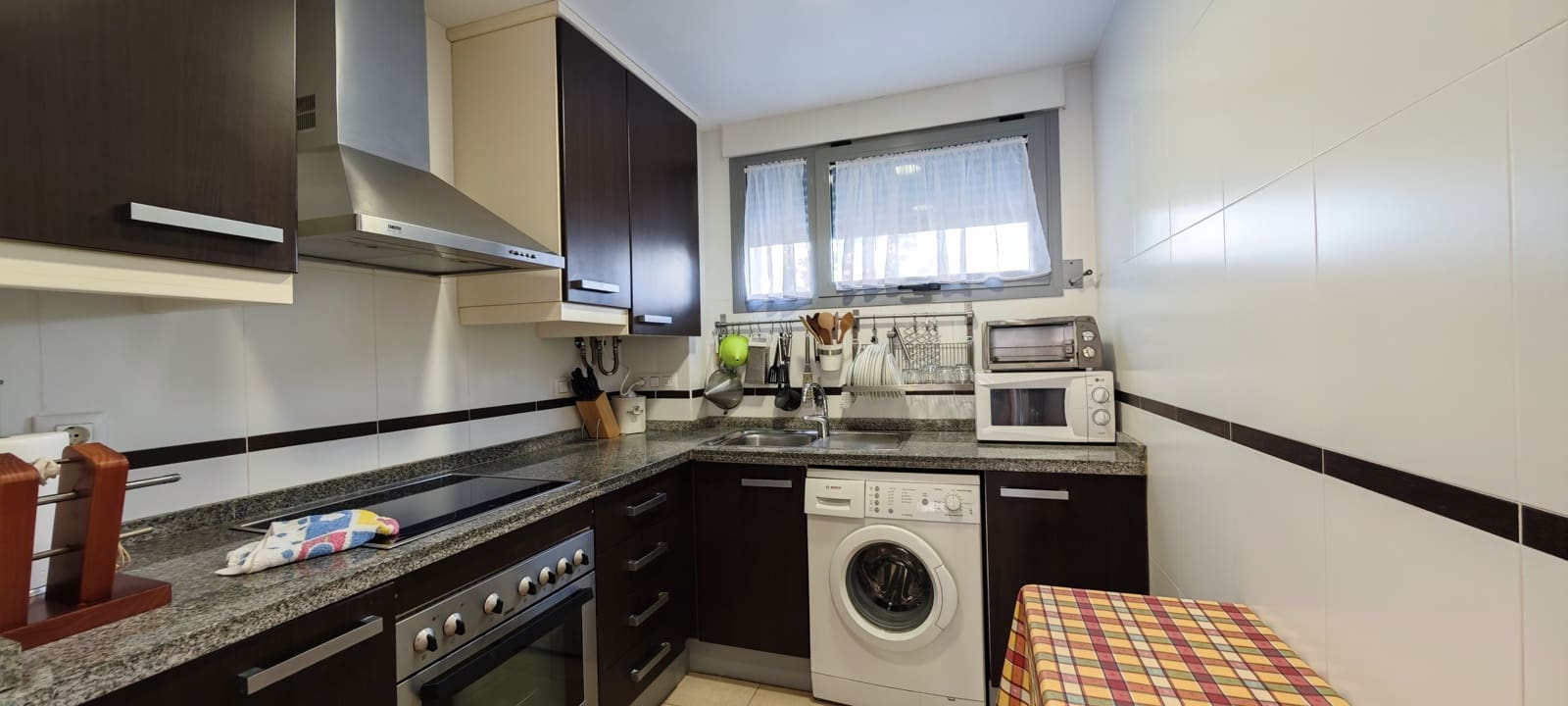 2 soveværelse Lejlighed til salg i Calpe / Calp med swimmingpool garage - € 335.000 (Ref: 9301465)