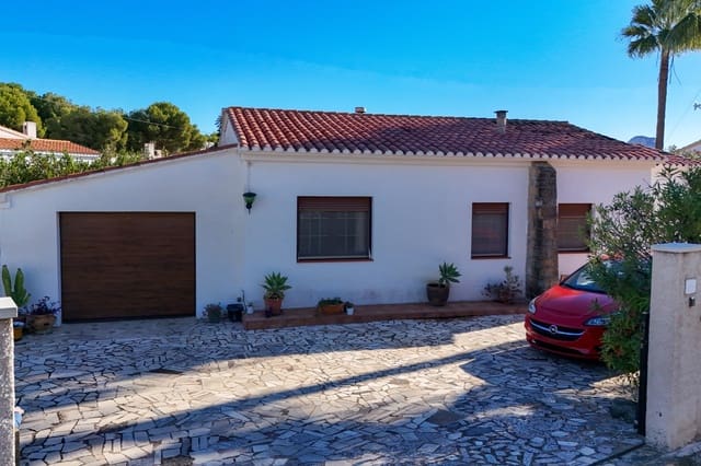 2 makuuhuone Huvila myytävänä paikassa Calpe / Calp mukana uima-altaan 
autotalli - 399 000 € (Ref: 9428247)