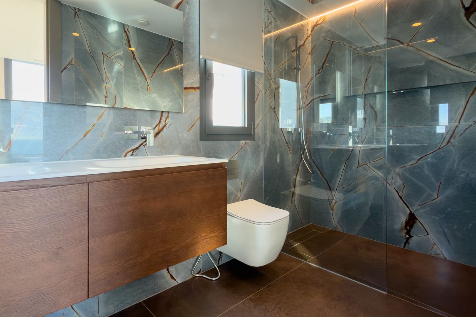 6 makuuhuone Huvila myytävänä paikassa Benissa mukana uima-altaan 
autotalli - 4 000 000 € (Ref: 9489755)