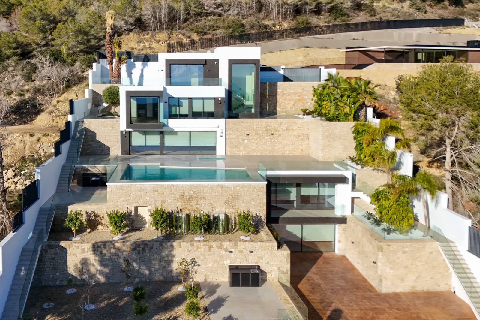 6 makuuhuone Huvila myytävänä paikassa Benissa mukana uima-altaan 
autotalli - 4 000 000 € (Ref: 9489755)