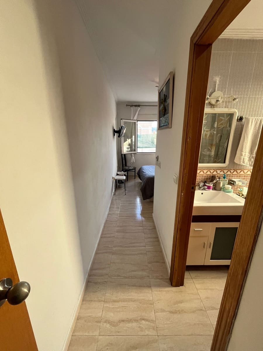 2 bedroom Apartment for sale in Calpe / Calp with garage - € 290,000 (Ref: 9493905)