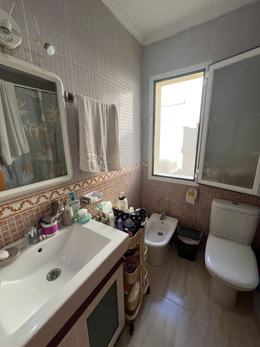 2 bedroom Apartment for sale in Calpe / Calp with garage - € 290,000 (Ref: 9493905)