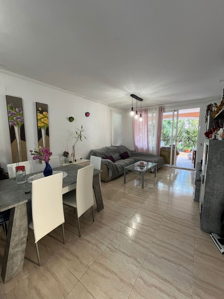 2 sovrum Bungalow till salu i Calpe / Calp - 295 000 € (Ref: 9496541)