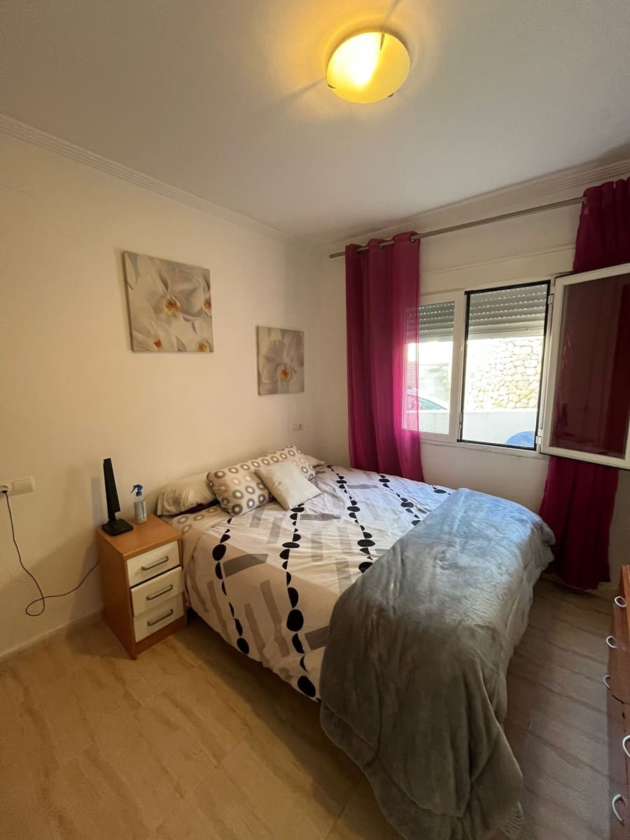 2 sovrum Bungalow till salu i Calpe / Calp - 295 000 € (Ref: 9496541)