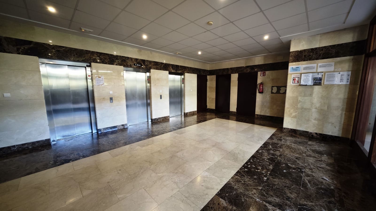 Apartamento de 1 habitación en Calpe / Calp en venta con piscina garaje - 330.000 € (Ref: 9628256)