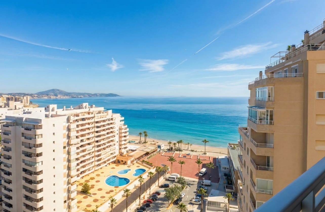 1 sovrum Lägenhet till salu i Calpe / Calp med pool garage - 295 000 € (Ref: 9628257)