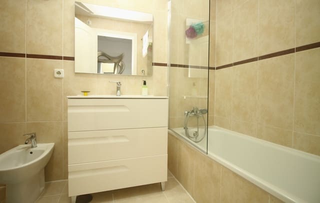 1 soveværelse Lejlighed til salg i Calpe / Calp med swimmingpool garage - € 295.000 (Ref: 9628257)