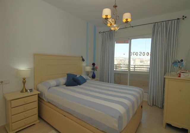 1 soveværelse Lejlighed til salg i Calpe / Calp med swimmingpool garage - € 295.000 (Ref: 9628257)