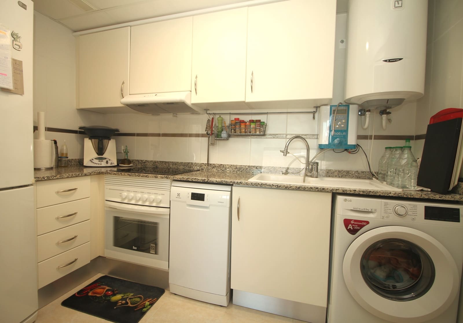 1 sovrum Lägenhet till salu i Calpe / Calp med pool garage - 295 000 € (Ref: 9628257)