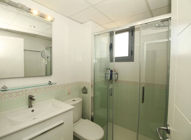 2 soverom Leilighet til salgs i Calpe / Calp med svømmebasseng garasje - € 350 000 (Ref: 9733471)