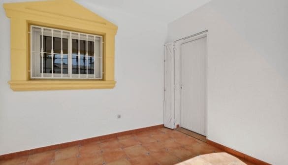 3 chambre Bungalow à vendre à Calpe / Calp avec piscine garage - 320 000 € (Ref: 9844356)