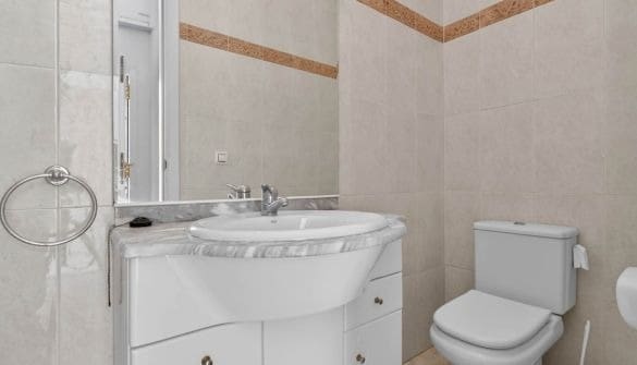 3 chambre Bungalow à vendre à Calpe / Calp avec piscine garage - 320 000 € (Ref: 9844356)