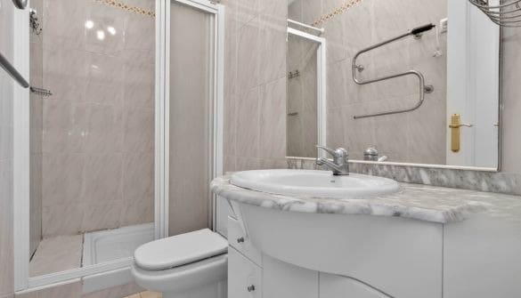 3 chambre Bungalow à vendre à Calpe / Calp avec piscine garage - 320 000 € (Ref: 9844356)
