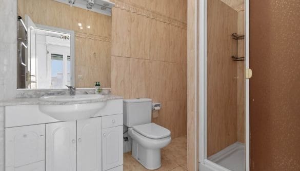 3 chambre Bungalow à vendre à Calpe / Calp avec piscine garage - 320 000 € (Ref: 9844356)