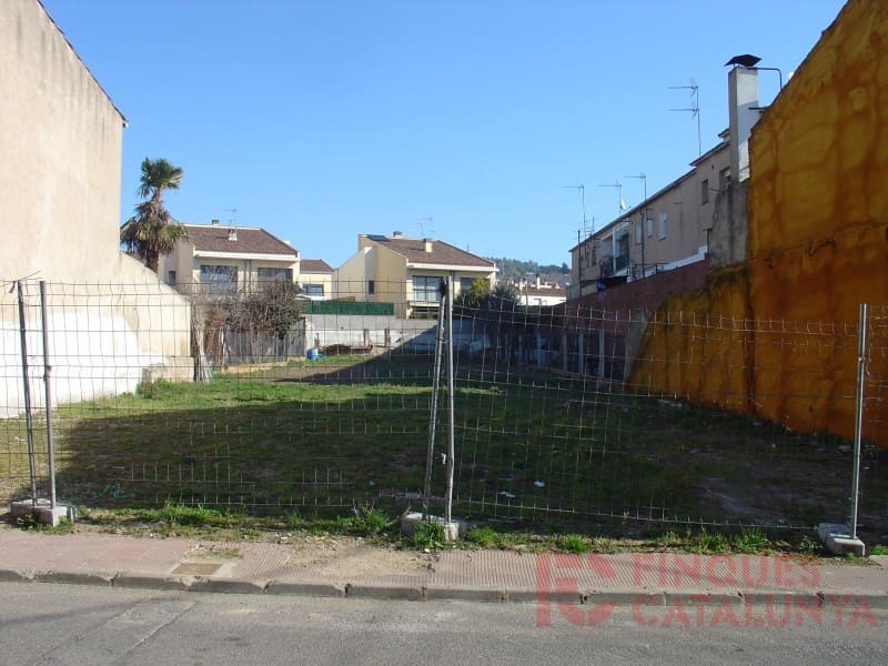 Building Plot for sale in Cassa de la Selva - € 105,000 (Ref: 9433513)