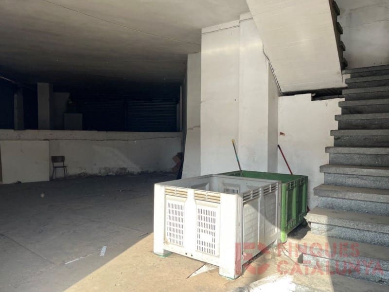 Kaupallinen myytävänä paikassa Girona kaupunki - 260 000 € (Ref: 9433519)