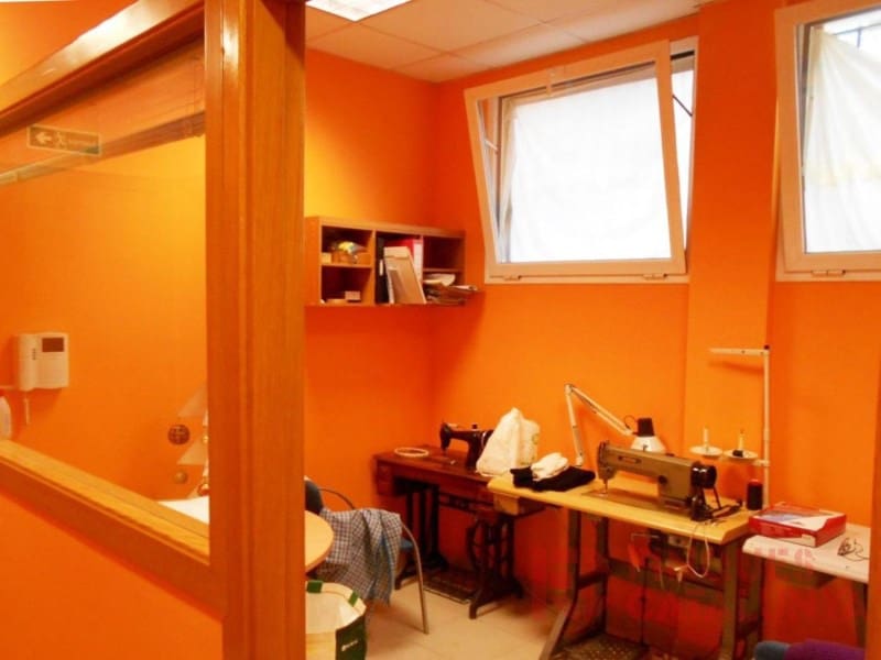 Commercieel te koop in Salt - € 140.000 (Ref: 9433526)