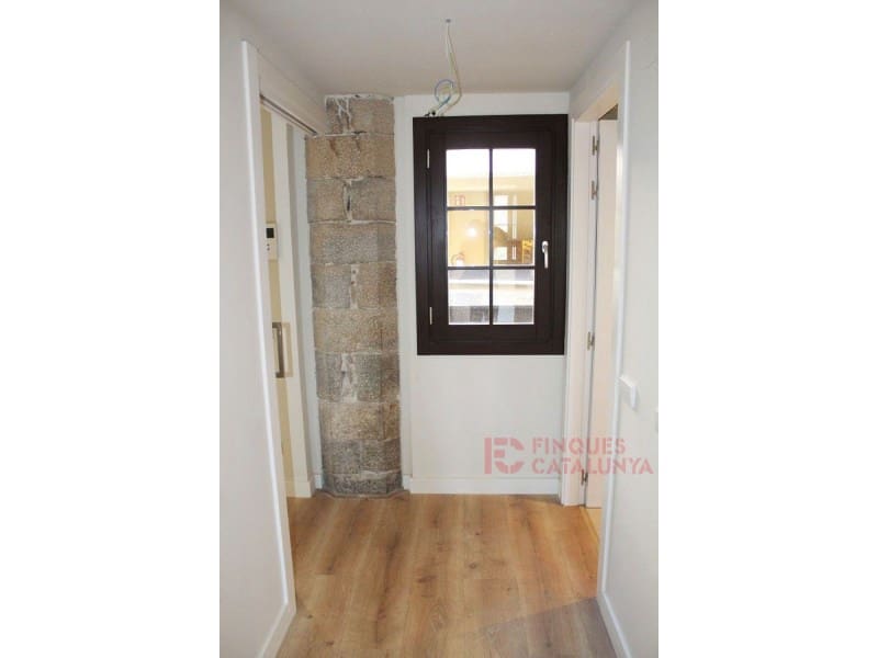 2 soveværelse Lejlighed til salg i Girona by med garage - € 441.000 (Ref: 9433529)