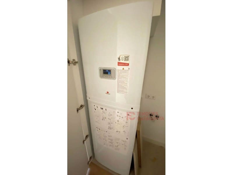 2 soveværelse Lejlighed til salg i Girona by med garage - € 441.000 (Ref: 9433529)