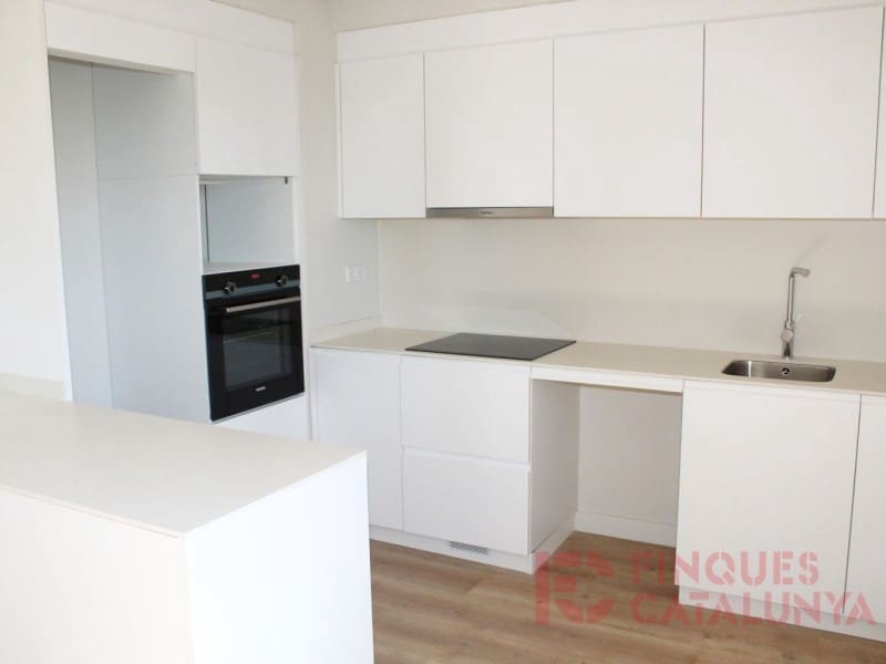 3 makuuhuone Huoneisto myytävänä paikassa Girona kaupunki mukana 
autotalli - 640 500 € (Ref: 9433531)