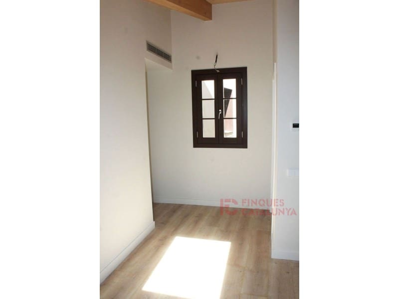 3 makuuhuone Huoneisto myytävänä paikassa Girona kaupunki mukana 
autotalli - 640 500 € (Ref: 9433531)