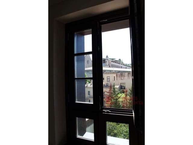 3 makuuhuone Huoneisto myytävänä paikassa Girona kaupunki mukana 
autotalli - 640 500 € (Ref: 9433531)