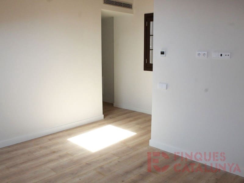 3 makuuhuone Huoneisto myytävänä paikassa Girona kaupunki mukana 
autotalli - 640 500 € (Ref: 9433531)