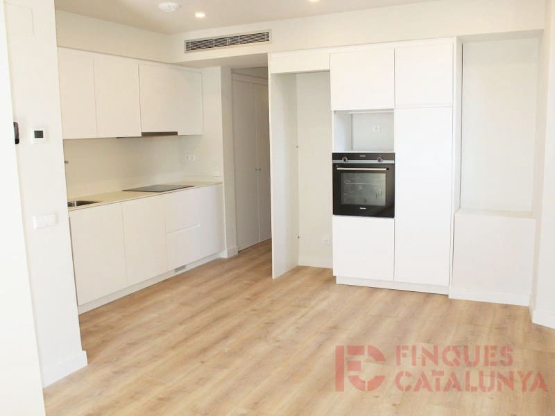 2 makuuhuone Asunto myytävänä paikassa Girona kaupunki mukana 
autotalli - 441 000 € (Ref: 9433532)