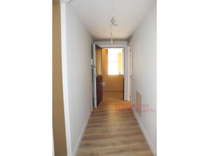 2 makuuhuone Asunto myytävänä paikassa Girona kaupunki mukana 
autotalli - 441 000 € (Ref: 9433532)