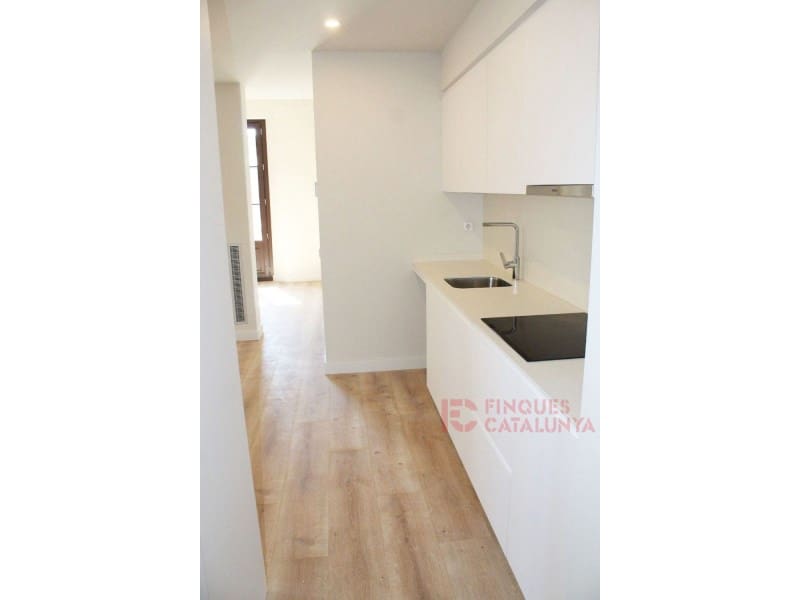 2 makuuhuone Asunto myytävänä paikassa Girona kaupunki mukana 
autotalli - 441 000 € (Ref: 9433532)