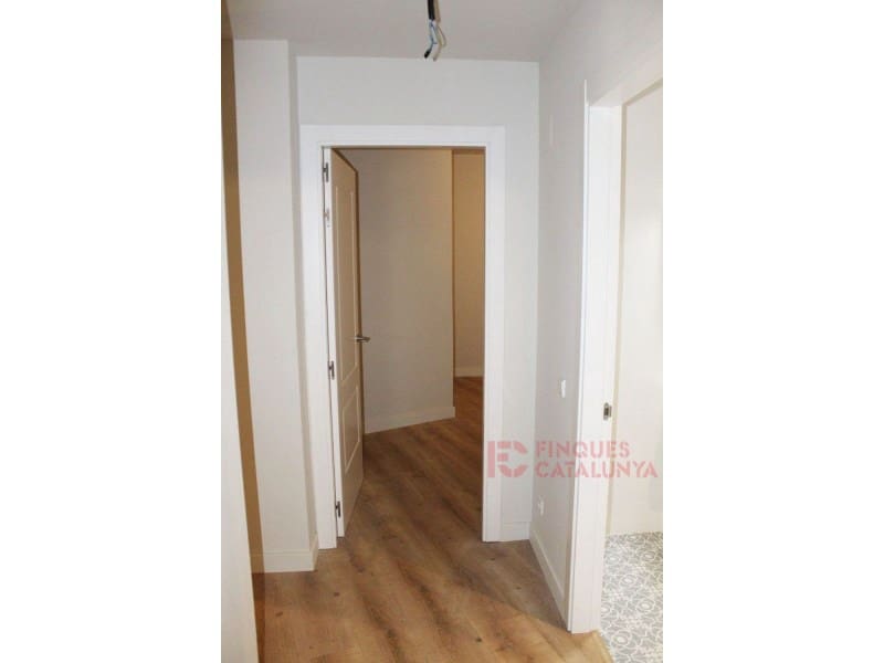 3 bedroom Flat for sale in Girona city with garage - € 719,250 (Ref: 9433533)