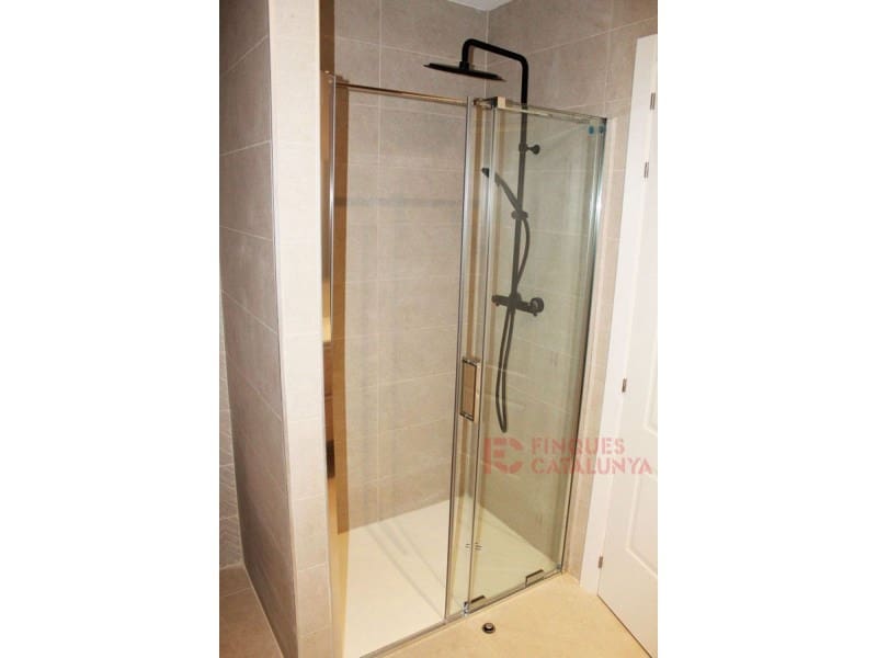 3 makuuhuone Asunto myytävänä paikassa Girona kaupunki mukana 
autotalli - 876 750 € (Ref: 9433534)