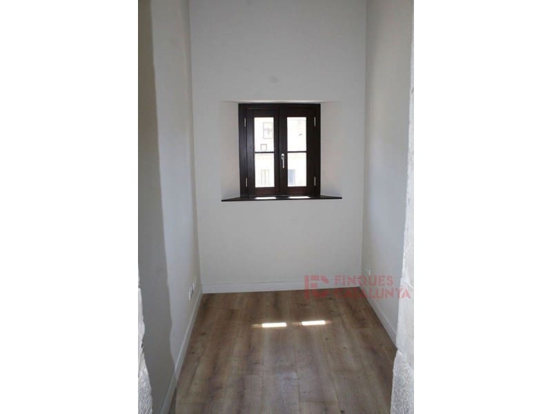 3 makuuhuone Asunto myytävänä paikassa Girona kaupunki mukana 
autotalli - 876 750 € (Ref: 9433534)