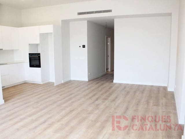 3 makuuhuone Asunto myytävänä paikassa Girona kaupunki mukana 
autotalli - 876 750 € (Ref: 9433534)