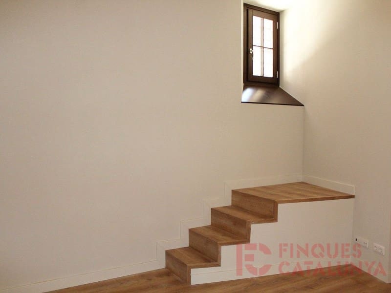 3 makuuhuone Asunto myytävänä paikassa Girona kaupunki mukana 
autotalli - 876 750 € (Ref: 9433534)