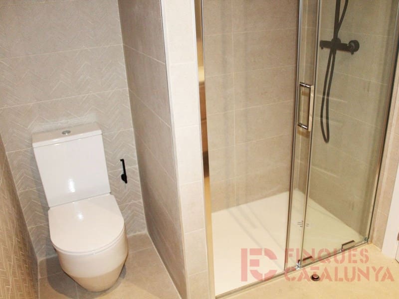 3 makuuhuone Asunto myytävänä paikassa Girona kaupunki mukana 
autotalli - 876 750 € (Ref: 9433534)