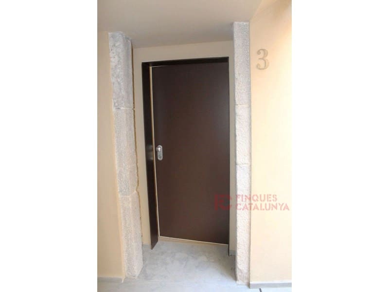 3 makuuhuone Asunto myytävänä paikassa Girona kaupunki mukana 
autotalli - 876 750 € (Ref: 9433534)