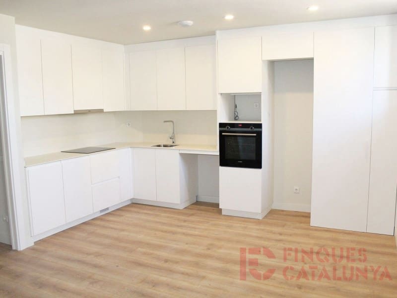 2 makuuhuone Huoneisto myytävänä paikassa Girona kaupunki mukana 
autotalli - 446 250 € (Ref: 9433537)