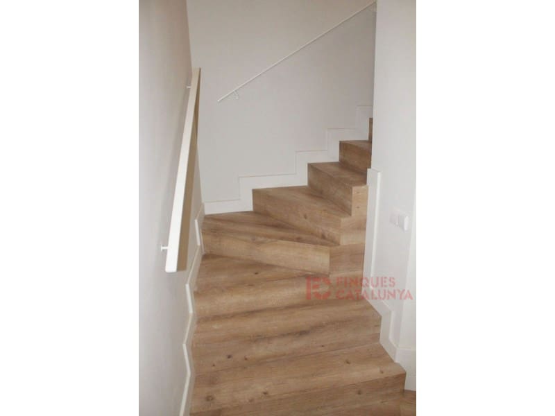 2 makuuhuone Huoneisto myytävänä paikassa Girona kaupunki mukana 
autotalli - 446 250 € (Ref: 9433537)