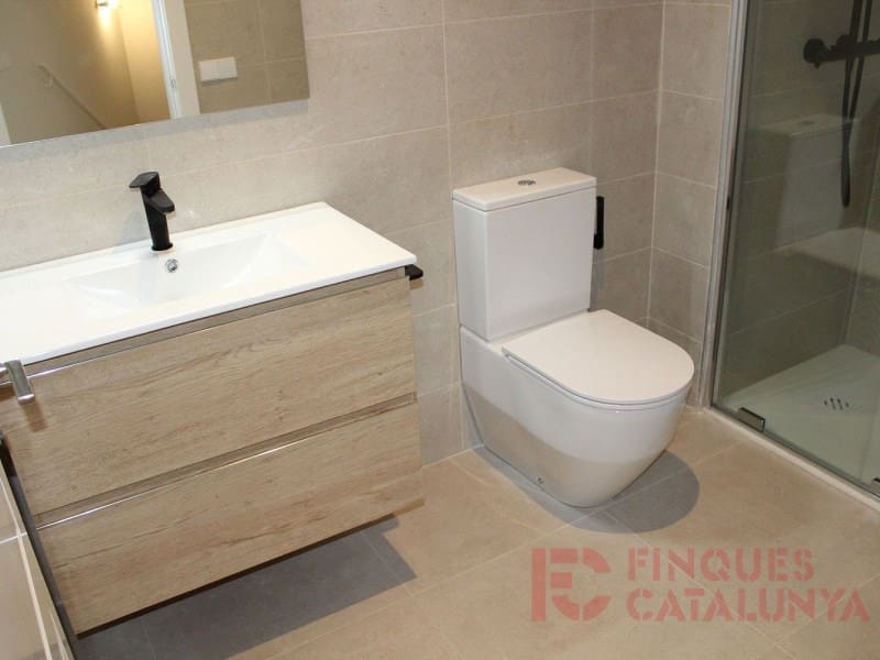 2 makuuhuone Huoneisto myytävänä paikassa Girona kaupunki mukana 
autotalli - 446 250 € (Ref: 9433537)