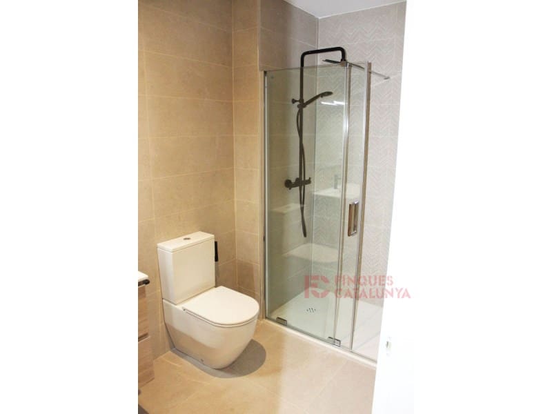 2 makuuhuone Huoneisto myytävänä paikassa Girona kaupunki mukana 
autotalli - 446 250 € (Ref: 9433537)