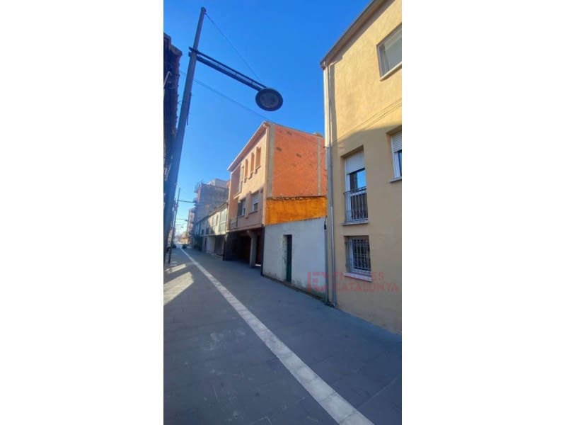 Building Plot for sale in Salt - € 65,000 (Ref: 9433538)