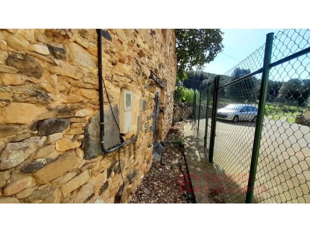 2 soveværelse Villa til salg i Sant Martí de Llémena med garage - € 155.000 (Ref: 9433539)