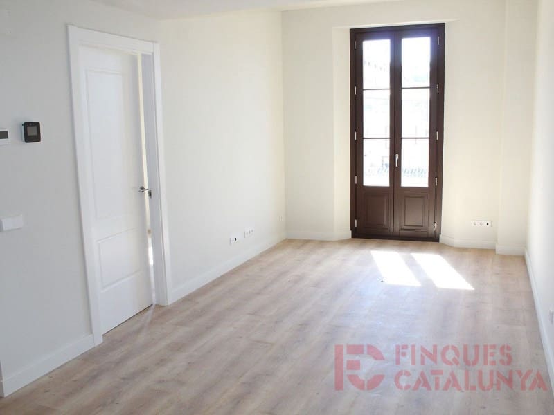 2 makuuhuone Asunto myytävänä paikassa Girona kaupunki mukana 
autotalli - 448 350 € (Ref: 9433540)