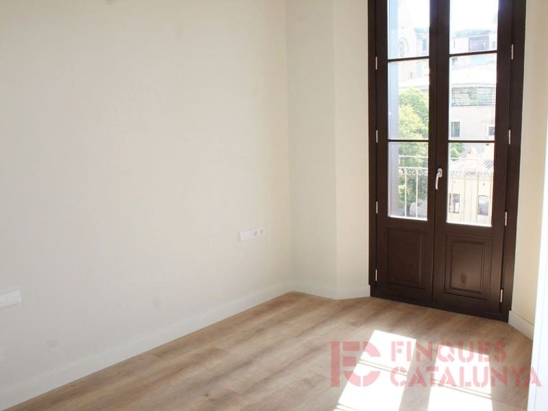 2 makuuhuone Asunto myytävänä paikassa Girona kaupunki mukana 
autotalli - 448 350 € (Ref: 9433540)