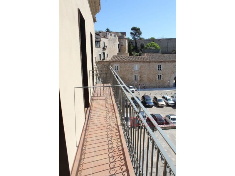 2 makuuhuone Asunto myytävänä paikassa Girona kaupunki mukana 
autotalli - 448 350 € (Ref: 9433540)