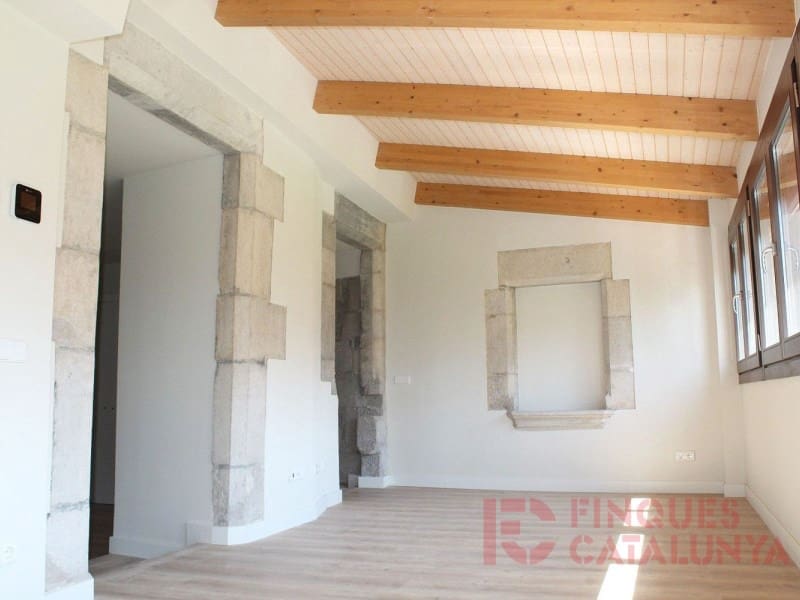 2 makuuhuone Asunto myytävänä paikassa Girona kaupunki mukana 
autotalli - 672 000 € (Ref: 9433541)