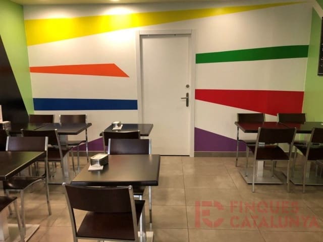 Erhverv til salg i Girona by med garage - € 400.000 (Ref: 9433542)