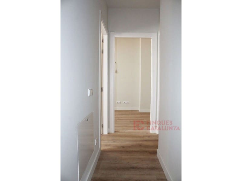 2 makuuhuone Huoneisto myytävänä paikassa Girona kaupunki mukana 
autotalli - 388 500 € (Ref: 9433544)