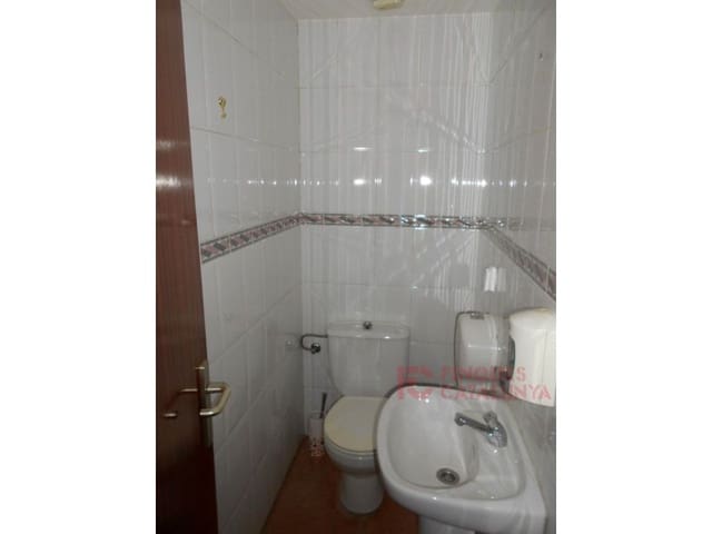 Kommersiell til salgs i Girona by - € 265 000 (Ref: 9433546)